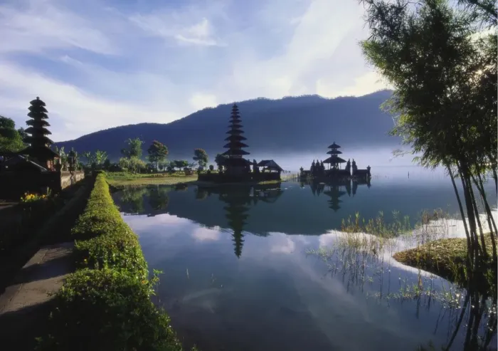 Framed Print : Hindu Temples at Lake Bratan, Pura Ulu Danau, Bali Framed Print : Hindu Temples at Lake Bratan, Pura Ulu Danau, Bali