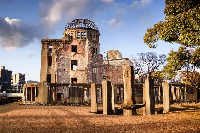 Framed Print : the Hiroshima Peace Memorial (Genbaku Dome), Hiroshima, Japan Framed Print : the Hiroshima Peace Memorial (Genbaku Dome), Hiroshima, Japan