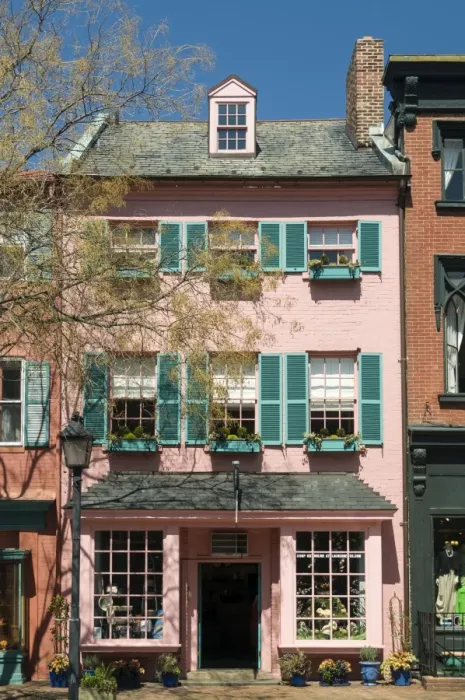 Framed Print : Historic buildings on Cameron Street in Old Town Alexandria, Virginia, United States of America, North America Framed Print : Historic buildings on Cameron Street in Old Town Alexandria, Virginia, United States of America, North America
