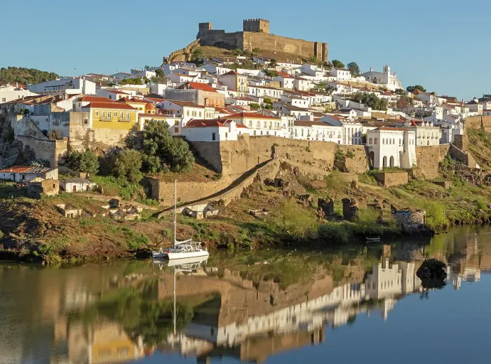 Framed Print : Historic hilltop walled medieval village of Mertola with castle, on the banks of the river Rio Guadiana, Baixo Alentejo, Portugal, Europe