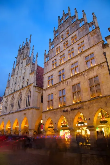 Framed Print : Historic Town Hall on Prinzipalmarkt at Christmas, Munster, North Rhine-Westphalia, Germany, Europe Framed Print : Historic Town Hall on Prinzipalmarkt at Christmas, Munster, North Rhine-Westphalia, Germany, Europe