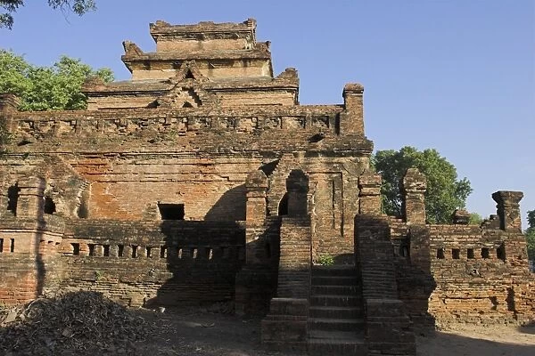 Hkinkyiza Kuanung, an old brick and stucco Buddhist Scripture Libary, Salay
