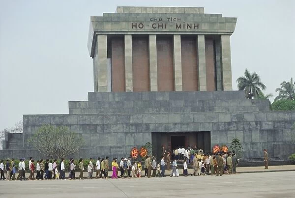 Ho Chi Minhs Tomb