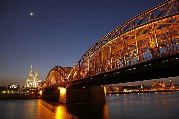 Hohenzollern Bridge over the River Rhine and Cathedral, Cologne, North Rhine Westphalia