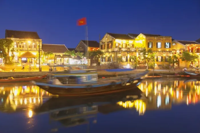 Framed Print : Hoi An at dusk, Hoi An, UNESCO World Heritage Site, Quang Nam, Vietnam, Indochina, Southeast Asia, Asia Framed Print : Hoi An at dusk, Hoi An, UNESCO World Heritage Site, Quang Nam, Vietnam, Indochina, Southeast Asia, Asia