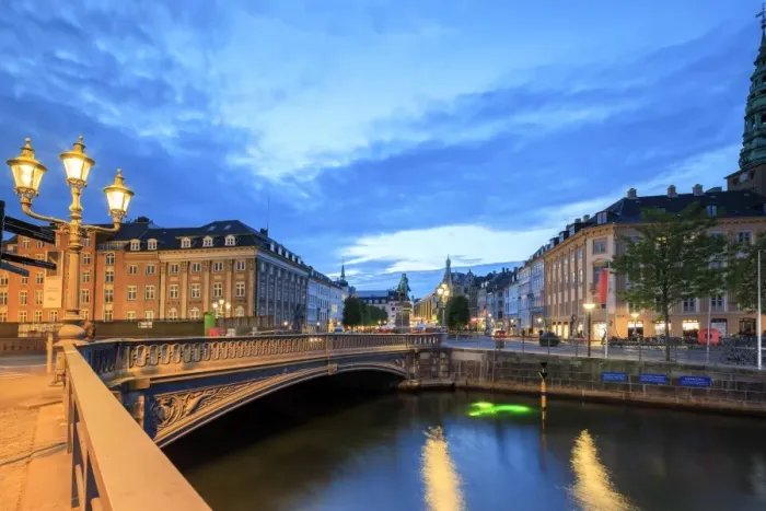 Framed Print : Hojbro Bridge and Plads between the adjoining Amagertorv and Slotsholmen Canal at night Framed Print : Hojbro Bridge and Plads between the adjoining Amagertorv and Slotsholmen Canal at night