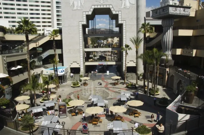 Framed Print : Hollywood Highland Entertainment Center Framed Print : Hollywood Highland Entertainment Center