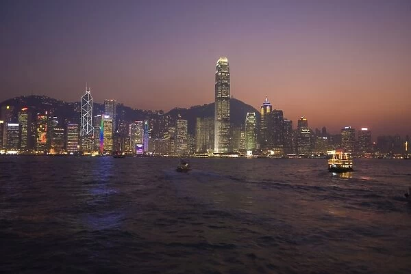 Hong Kong Island skyline and Victoria Harbour at dusk, Hong Kong, China, Asia