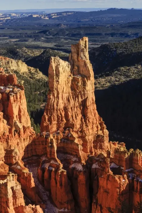 Framed Print : Hoodoos lit by late afternoon sun with distant view in winter, Paria View, Bryce Canyon National Park, Utah, United States of America, North America Framed Print : Hoodoos lit by late afternoon sun with distant view in winter, Paria View, Bryce Canyon National Park, Utah, United States of America, North America