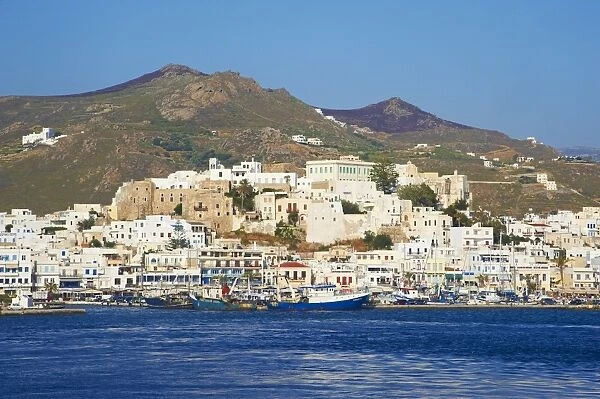Hora (Chora) main town and Kastro, Naxos, Cyclades, Aegean, Greek Islands, Greece, Europe