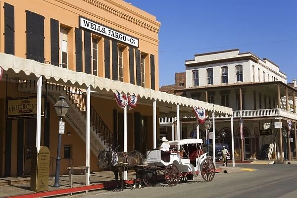 Horse and carriage in Old Town Sacramento, California, United States of America