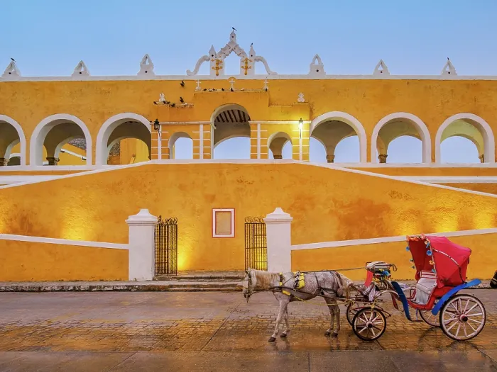 Framed Print : Horse-drawn carriage in front of the Convent of San Antonio de Padua at dawn, Izamal, Yucatan State, Mexico Framed Print : Horse-drawn carriage in front of the Convent of San Antonio de Padua at dawn, Izamal, Yucatan State, Mexico