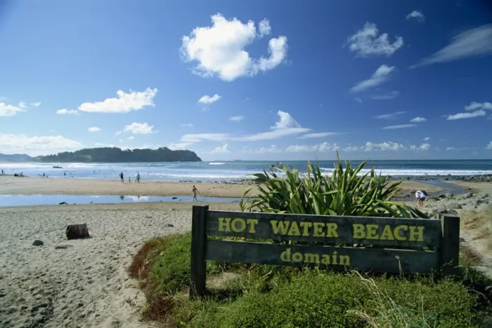 Framed Print : Hot Water Beach on the east coast of the Coromandel Peninsula Framed Print : Hot Water Beach on the east coast of the Coromandel Peninsula