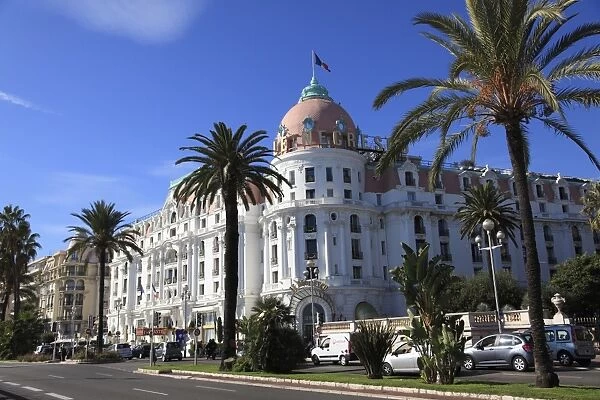 Hotel Negresco, Promenade des Anglais, Nice, Alpes Maritimes, Cote d Azur, French Riviera, Provence, France, Europe