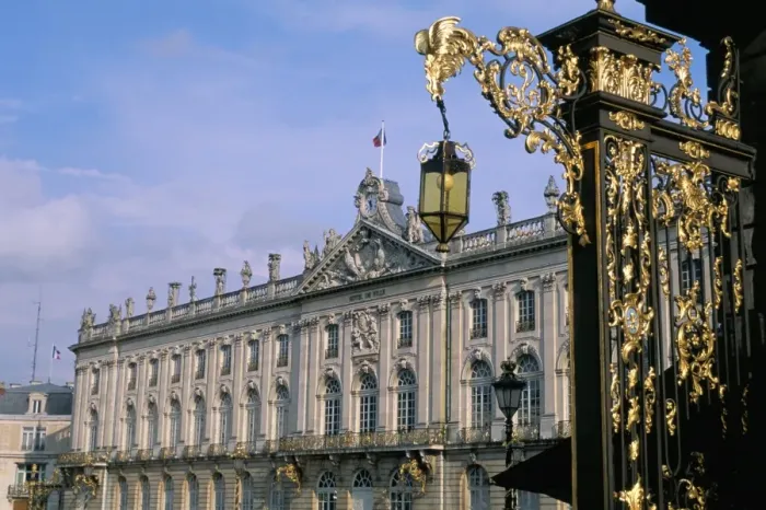 Framed Print : Hotel de Ville, Place Stanislas, Nancy, Meurthe-et-Moselle, Lorraine, France, Europe Framed Print : Hotel de Ville, Place Stanislas, Nancy, Meurthe-et-Moselle, Lorraine, France, Europe