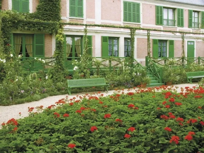Framed Print : House and garden of the Impressionist painter Claude Monet, Giverny, Eure Framed Print : House and garden of the Impressionist painter Claude Monet, Giverny, Eure