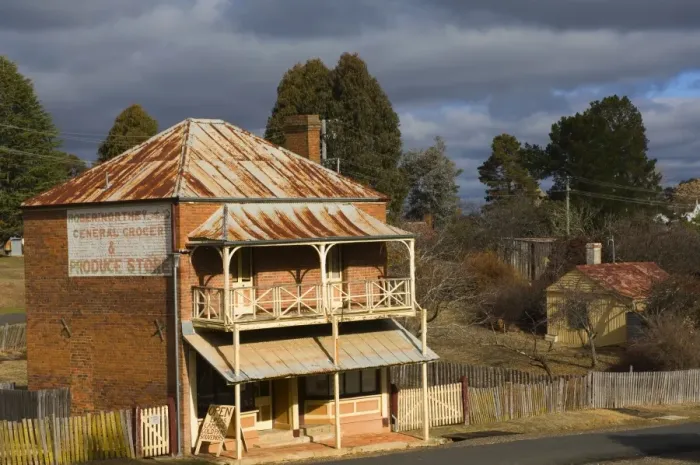 Framed Print : House, Hill End, historic gold mining town, New South Wales, Australia, Pacific Framed Print : House, Hill End, historic gold mining town, New South Wales, Australia, Pacific