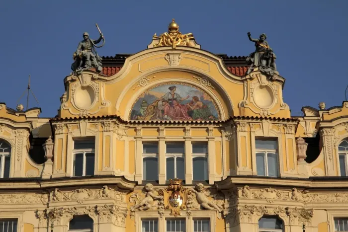 Framed Print : House on the Old Town Square, Prague, Czech Republic, Europe Framed Print : House on the Old Town Square, Prague, Czech Republic, Europe