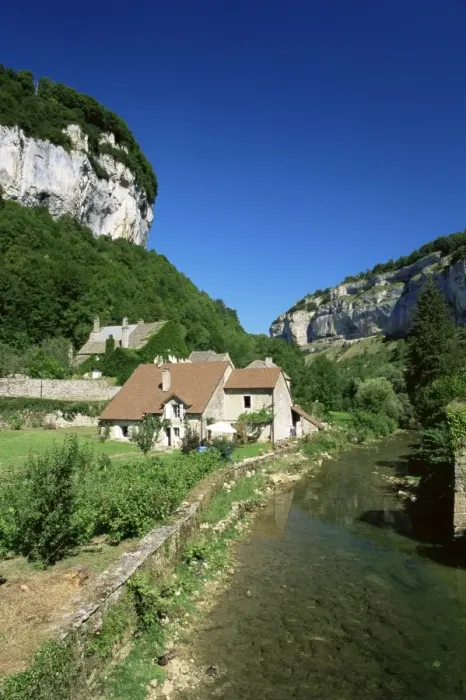 Framed Print : House beside the Seille river, Baume-les-Messieurs, Jura, Franche-Comte, France, Europe Framed Print : House beside the Seille river, Baume-les-Messieurs, Jura, Franche-Comte, France, Europe