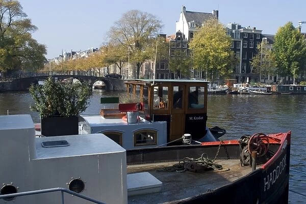 Houseboats on the Amstel River, Amsterdam, Netherlands, Europe