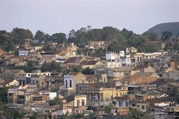 Houses in city centre, Santiago de Cuba, Cuba, West Indies, Central America