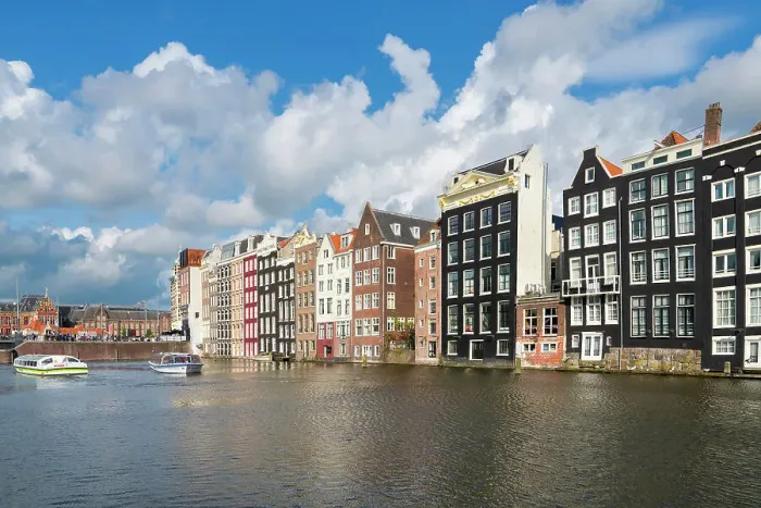 Framed Print : Houses at Damrak, Amsterdam, The Netherlands, Europe Framed Print : Houses at Damrak, Amsterdam, The Netherlands, Europe