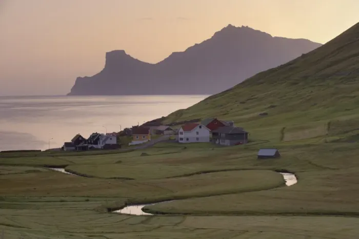 Framed Print : Houses at Elduvik at sunrise, with view across Funningsfjordur of Kalsoy cliffs of Nestindar Framed Print : Houses at Elduvik at sunrise, with view across Funningsfjordur of Kalsoy cliffs of Nestindar