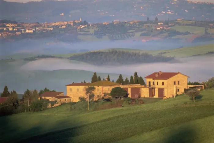 Framed Print : Houses in a misty landscape near Pienza Framed Print : Houses in a misty landscape near Pienza
