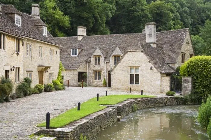 Framed Print : Houses near the Brook, Castle Combe village, Cotswolds, Wiltshire, England Framed Print : Houses near the Brook, Castle Combe village, Cotswolds, Wiltshire, England