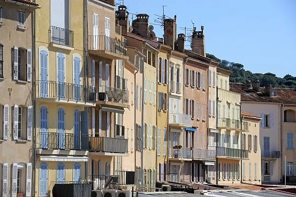 Houses on the quayside, Vieux Port harbour, St. Tropez, Var, Provence, Cote d Azur