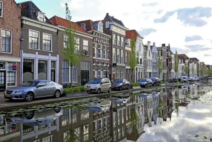 Framed Print : Houses on Turfmarkt in Gouda, South Holland, Netherlands, Europe Framed Print : Houses on Turfmarkt in Gouda, South Holland, Netherlands, Europe