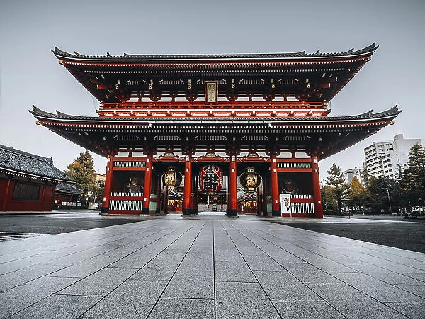 Hozomon Gate in the Senso Ji Temple, Tokyo, Honshu, Japan, Asia