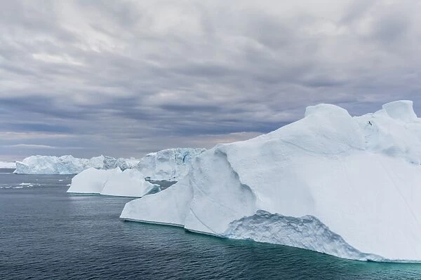 Huge icebergs calved from the Ilulissat Glacier, UNESCO World Heritage Site, Ilulissat, Greenland, Polar Regions