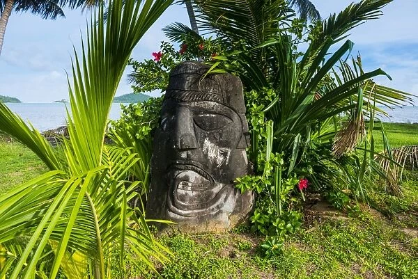 Huge statue of a face, Wallis, Wallis and Futuna, South Pacific, Pacific