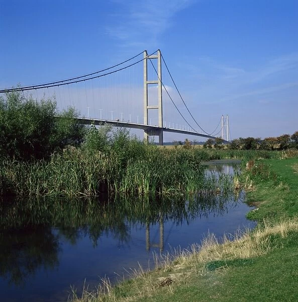 Humber Bridge from the south bank, Yorkshire, England, United Kingdom, Europe