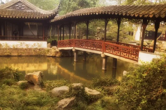Framed Print : Humble Administrators Garden, UNESCO World Heritage Site, Souzhou (Suzhou) Framed Print : Humble Administrators Garden, UNESCO World Heritage Site, Souzhou (Suzhou)