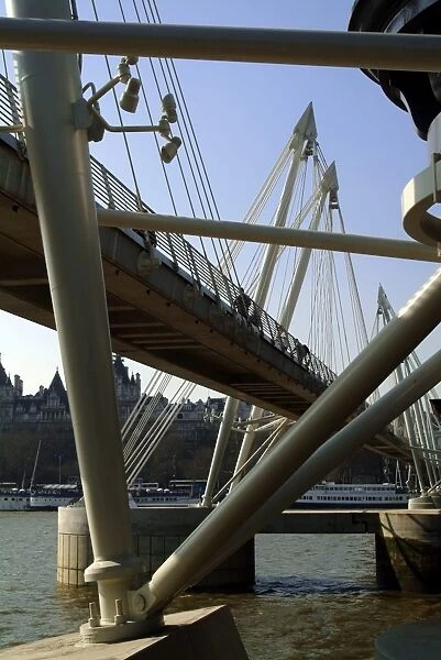 Hungerford railway bridge and footbridge over the River Thames, London