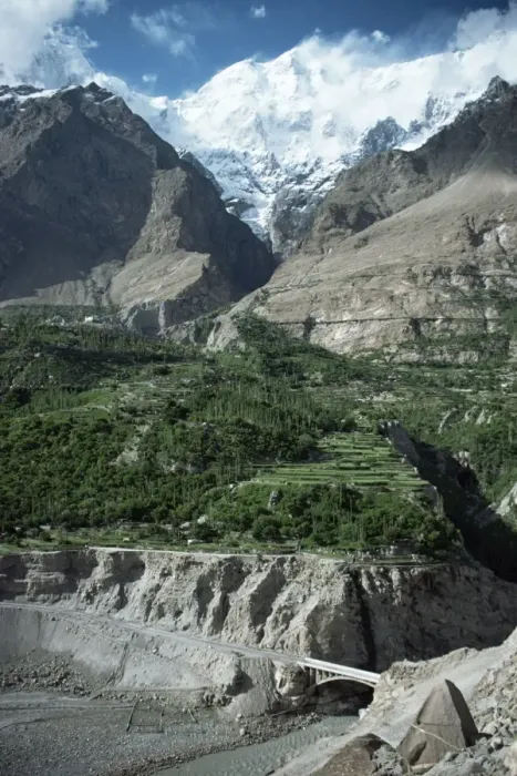 Framed Print : The Hunza valley near Karimabad Framed Print : The Hunza valley near Karimabad