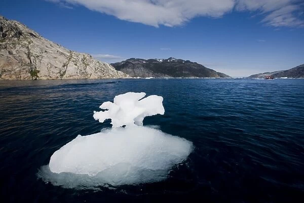 Ice floe, Prince Christian Sund, Greenland, Arctic, Polar Regions