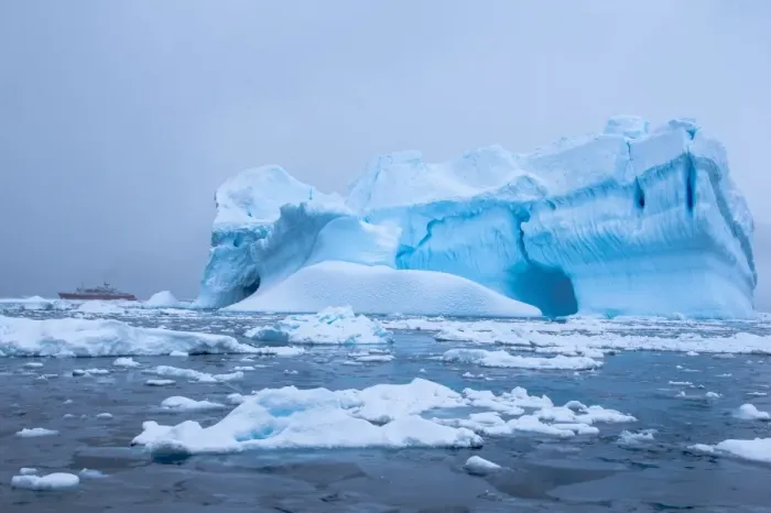 Framed Print : Iceberg in the Antarctic waters, Enterprise Island, Antarctica, Polar Regions Framed Print : Iceberg in the Antarctic waters, Enterprise Island, Antarctica, Polar Regions