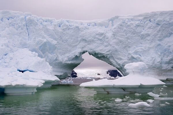 Icebergs near Pleneau Island, Lemaire Channel, Antarctic Peninsula, Antarctica