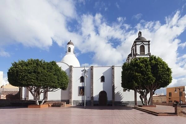 Iglesia de la Candelaria church at the Plaza Candelaria, Ingenio, Gran Canaria, Canary Islands, Spain, Europe