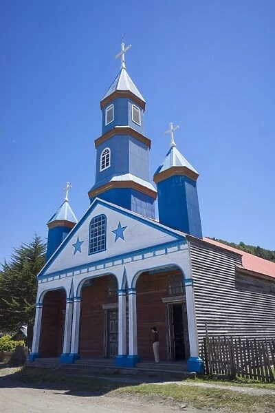 Iglesia de Nuestra Signora del Patrocinio de Tenaun, the most famous of the wooden churches