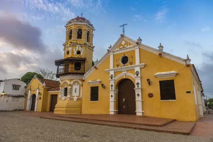 Framed Print : Iglesia De Santa Barbara, Mompox, UNESCO World Heritage Site, Colombia, South America Framed Print : Iglesia De Santa Barbara, Mompox, UNESCO World Heritage Site, Colombia, South America