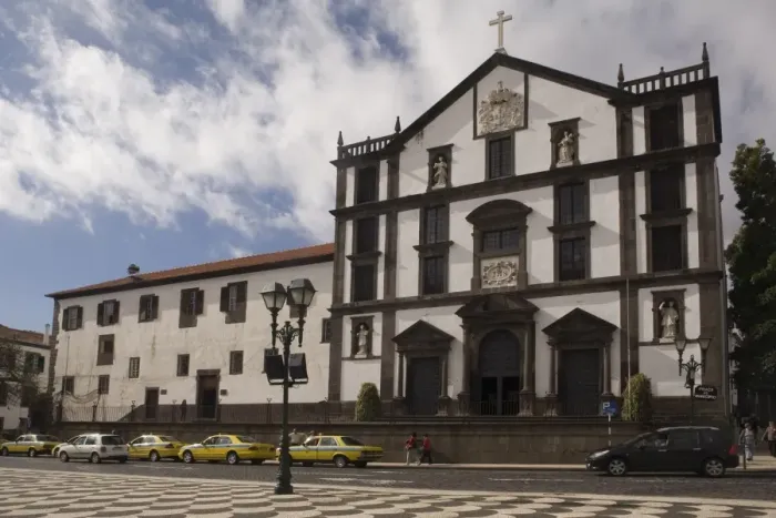 Framed Print : Igreja do Colegio, Praca do Municipio, Funchal, Madeira, Portugal, Europe Framed Print : Igreja do Colegio, Praca do Municipio, Funchal, Madeira, Portugal, Europe