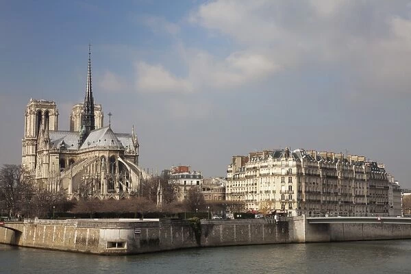 Ile de la Cite and Notre Dame Cathedral, Paris, France, Europe