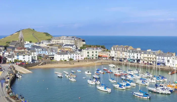 Framed Print : Ilfracombe harbour and beach from the South West Coast Path above the town of Ilfracombe, Devon, England, United Kingdom, Europe Framed Print : Ilfracombe harbour and beach from the South West Coast Path above the town of Ilfracombe, Devon, England, United Kingdom, Europe
