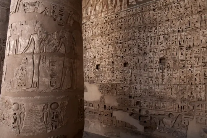 Framed Print : Images and hieroglyphics adorn the walls of Medinet Habu temple complex Framed Print : Images and hieroglyphics adorn the walls of Medinet Habu temple complex