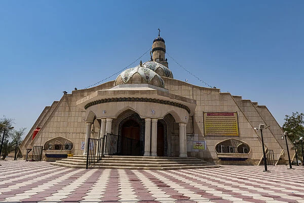 Imam Ali Mosque, one of the oldest mosques in the world, Basra, Iraq, Middle East