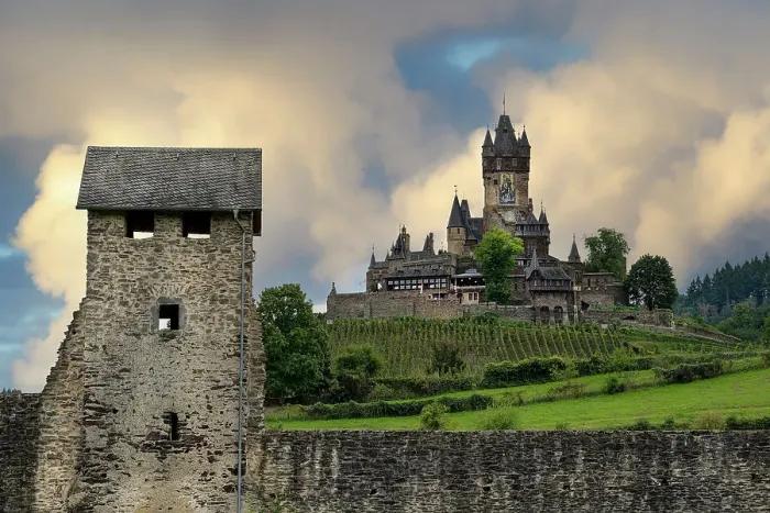 Framed Print : Former Imperial Castle overlooking the city of Cochem, Rhineland Palatinate, Germany, Europe Framed Print : Former Imperial Castle overlooking the city of Cochem, Rhineland Palatinate, Germany, Europe
